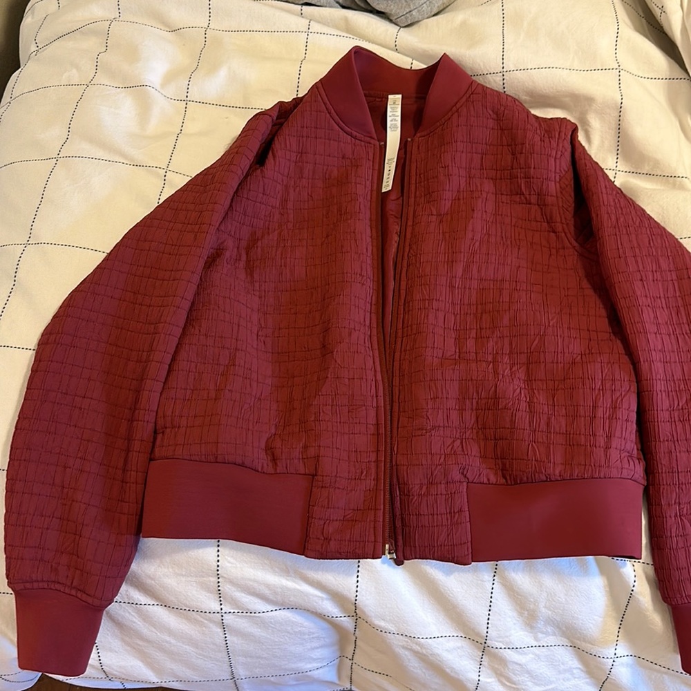 Barely used Lululemon light jacket